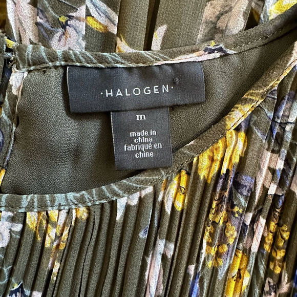 Nwt Halogen Sleeveless Pleated Olive Botanical Print Top Medium - Picture 3 of 7
